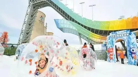 篮球三巨头接球即投秘诀：时机把握是王道