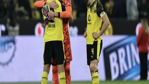 “申花主场烽火再燃，五战佳绩待突破，町田能否在这关键之战中破围而出？”